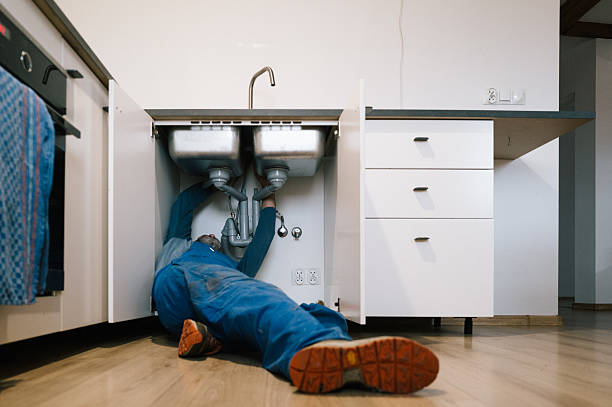 Professional Leak Detection technician working in Elmora, PA